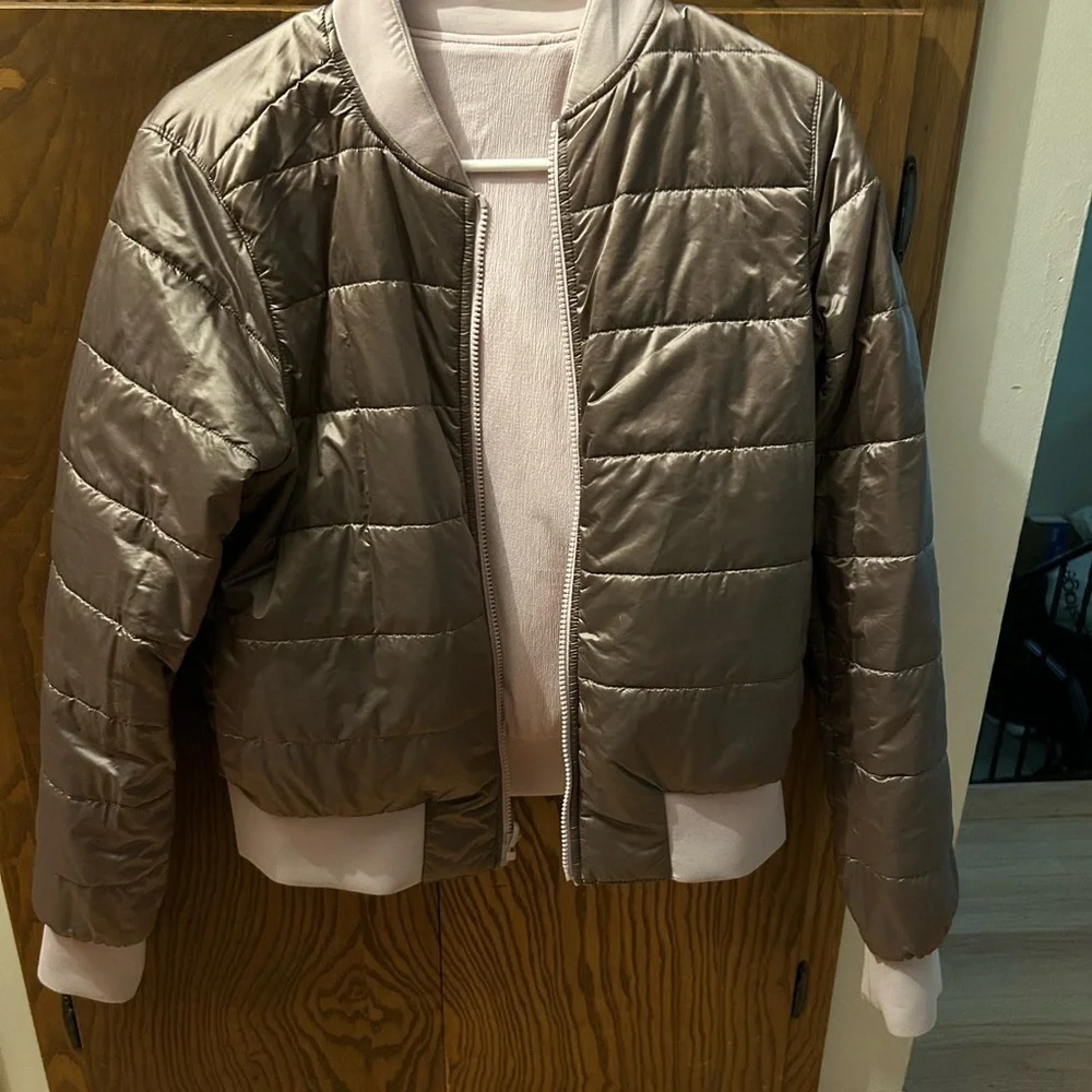 Lululemon Non-Stop Bomber *Reversible Porcelain Pink - Picture 12 of 12
